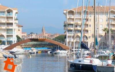 Vivre à l’année à Fréjus : Le guide pratique pour les nouveaux arrivants 🚶‍♀️🏖️